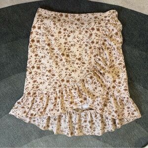 SHEIN Cream Floral Ruffle Mini Skirt